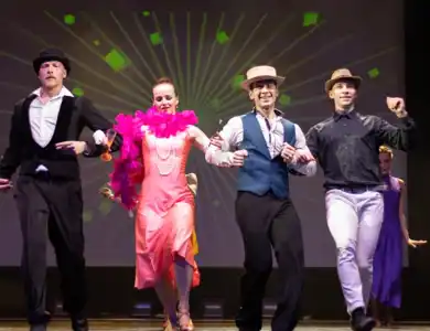 Theater Performance With Dancers 002 600X600