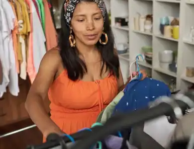 Woman Shopping In Thrift Store 600X600