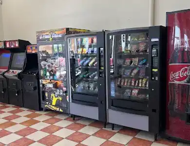 552 W Foothill Blvd, Rialto Vending