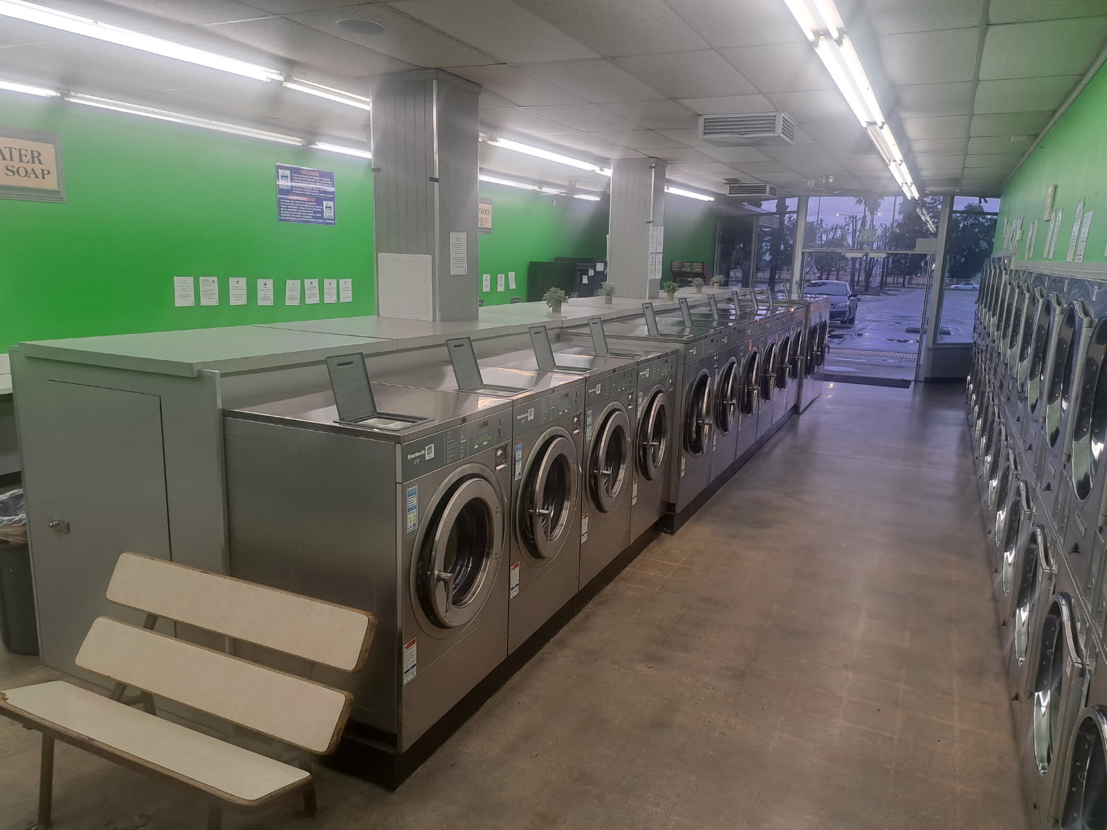 In 260103 19096405447 19092698740 Bw 13722 1767482851 Image000000